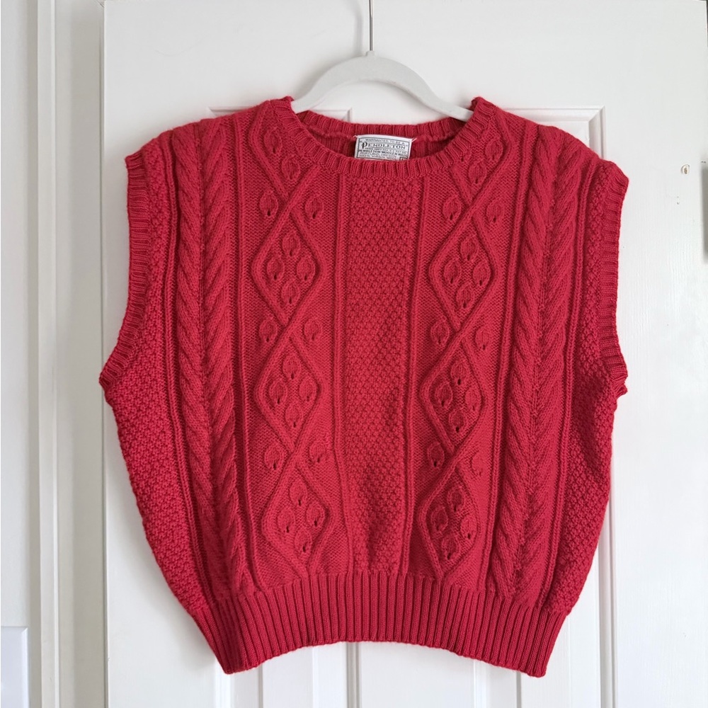 Pendleton Copenhagen Cottagecore  Red Cable Knit Sweater Vest